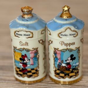 Vintage 1997 Lenox Disney Mickey & Minnie Salt & Pepper Shakers Set